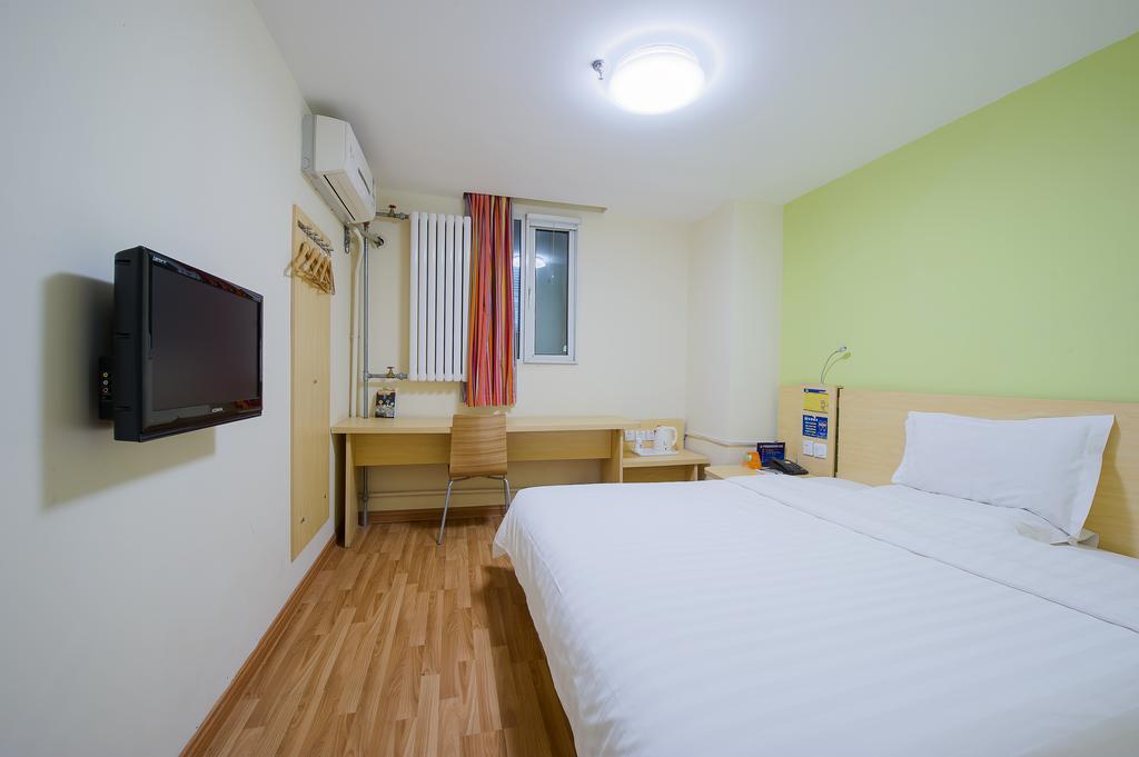 7Days Inn Chengdu Wuda Garden Exterior photo