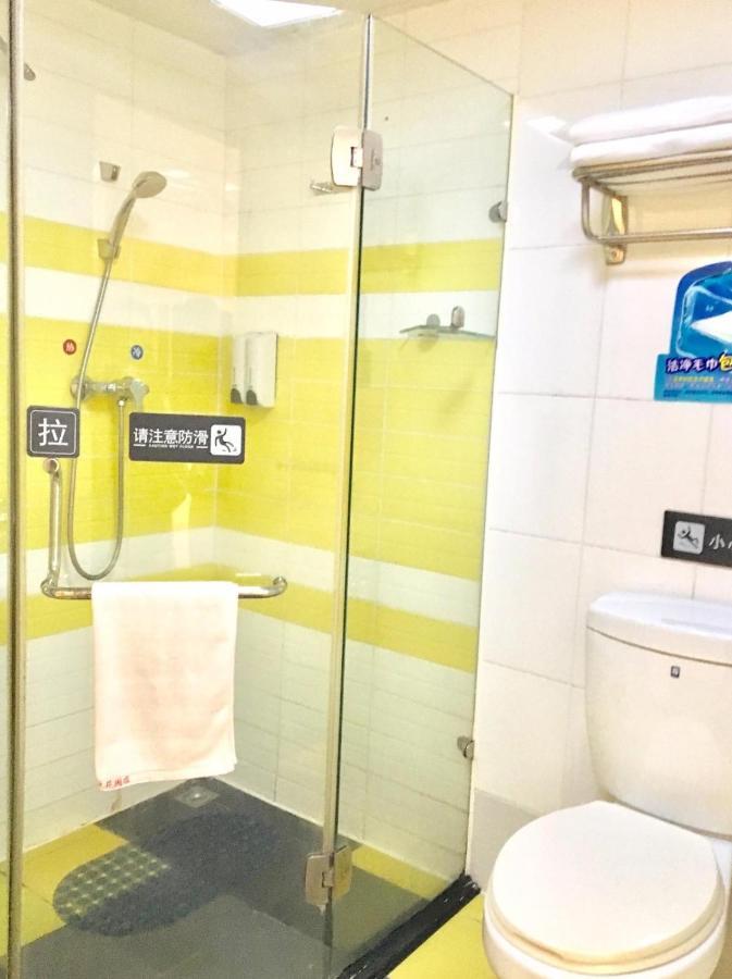 7Days Inn Chengdu Wuda Garden Exterior photo