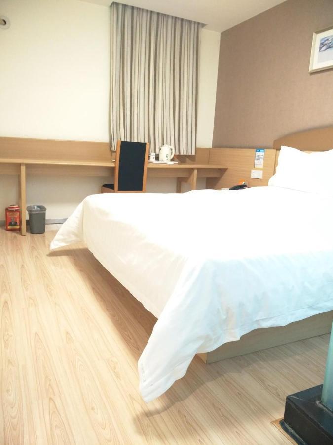 7Days Inn Chengdu Wuda Garden Exterior photo
